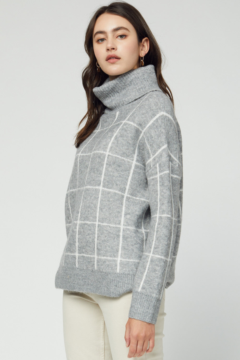 Magnolia Turtleneck Sweater in Grey